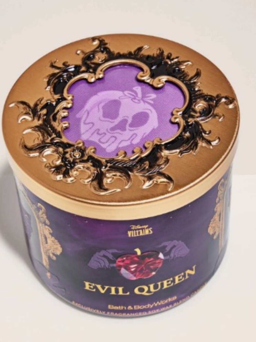 NIB Disney Villains EVIL QUEEN Poison Apple Skull 3-Wick Candle Collection